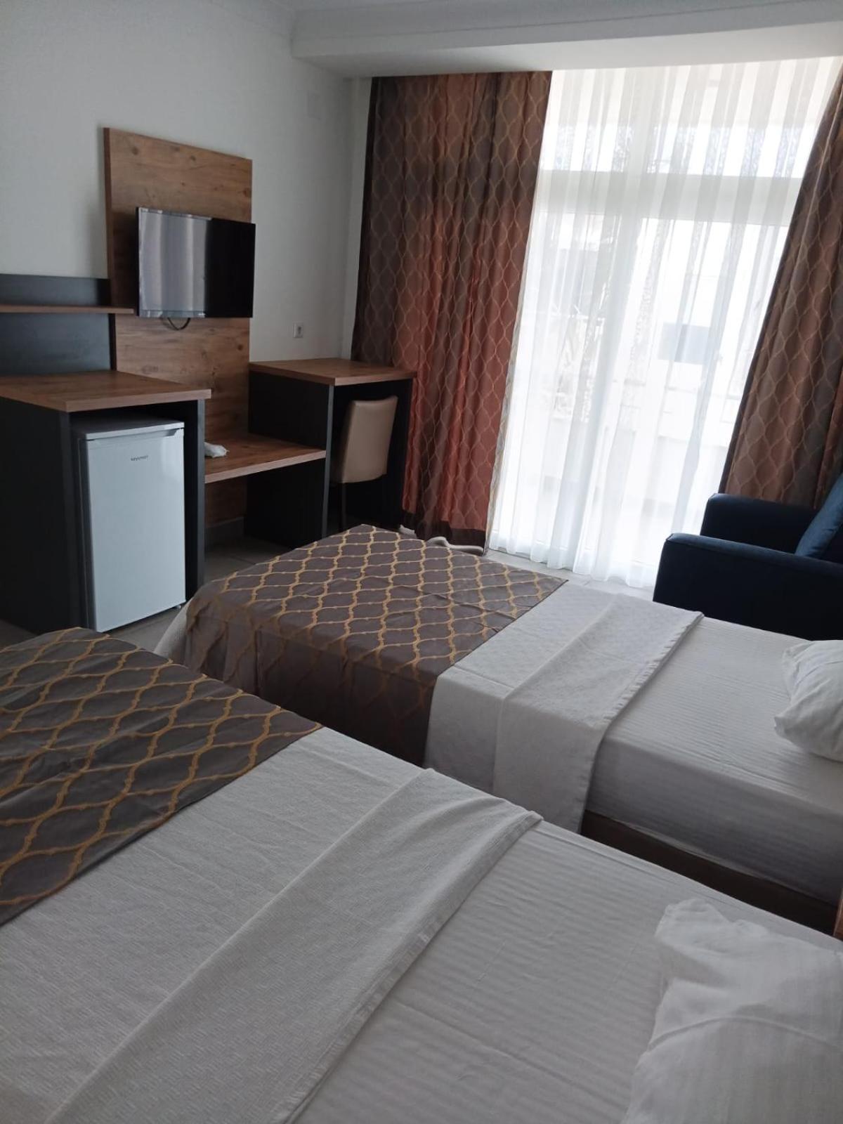 Club Efes Otel Silifke Extérieur photo